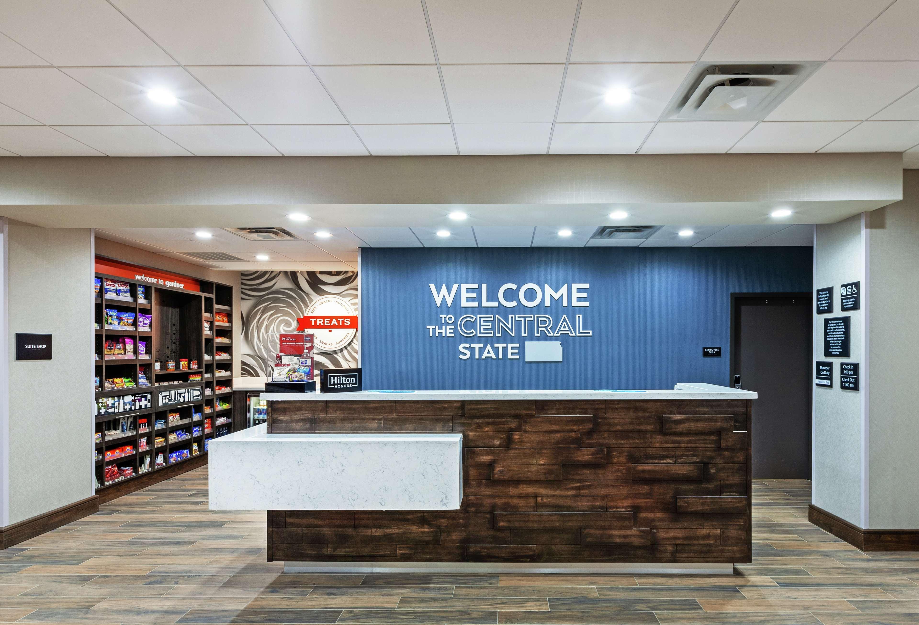 Hampton Inn Gardner Extérieur photo